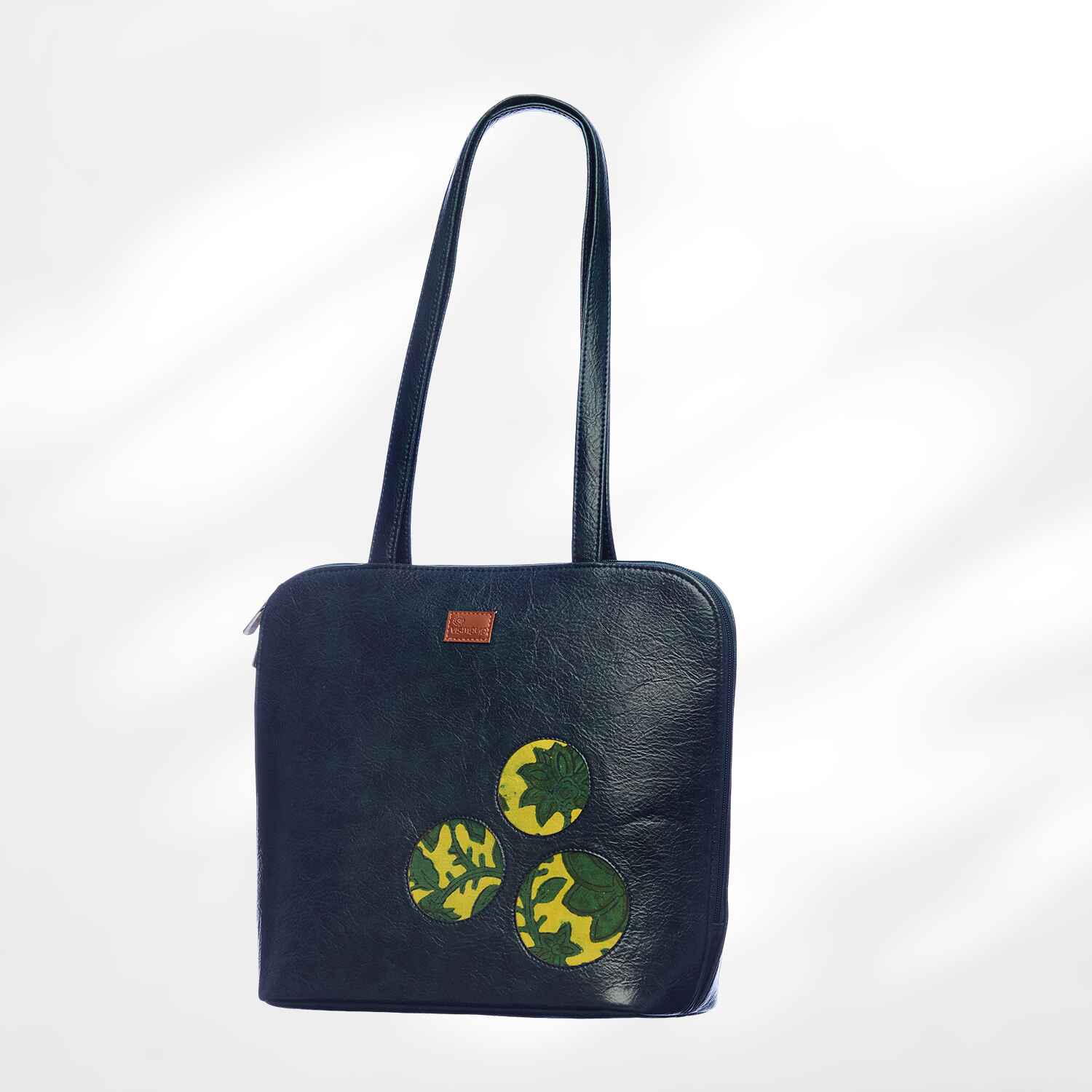 Round Corner Leather
Cutwork Bags