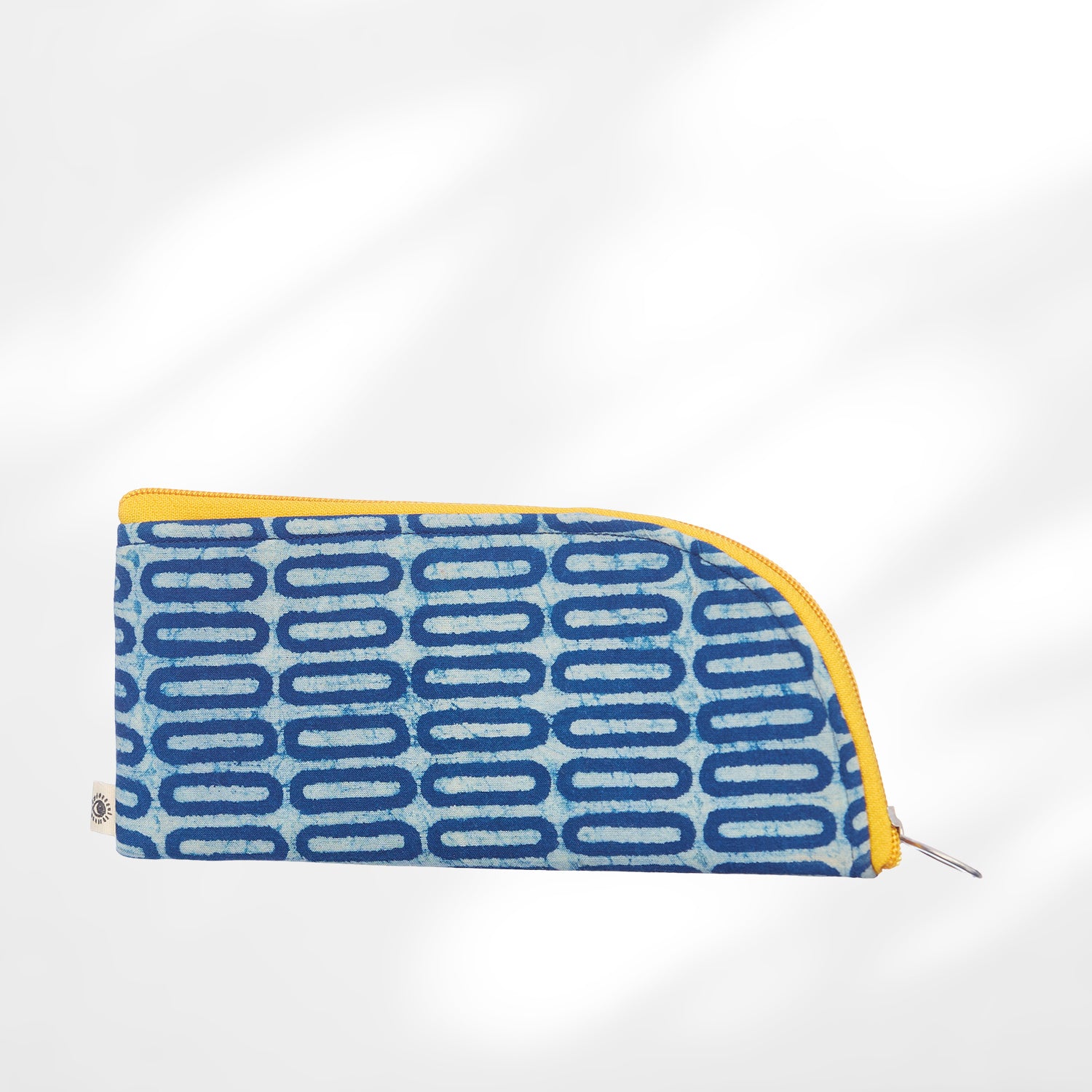 #colour_Indigo Loop Eyewear Case