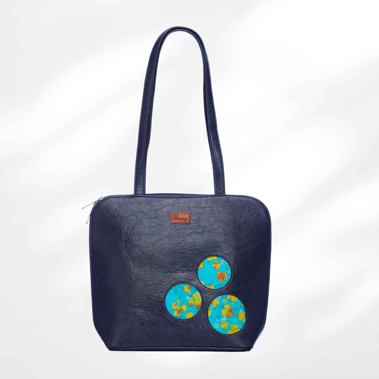 Round Corner Leather
Cutwork Bags