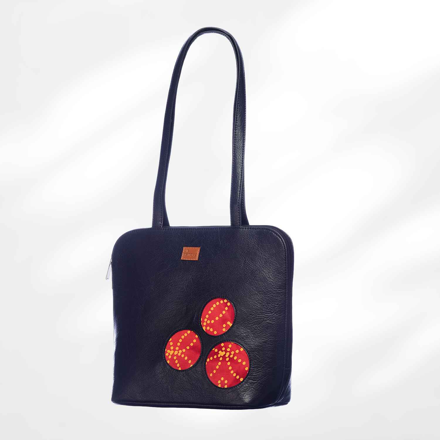 Round Corner Leather
Cutwork Bags