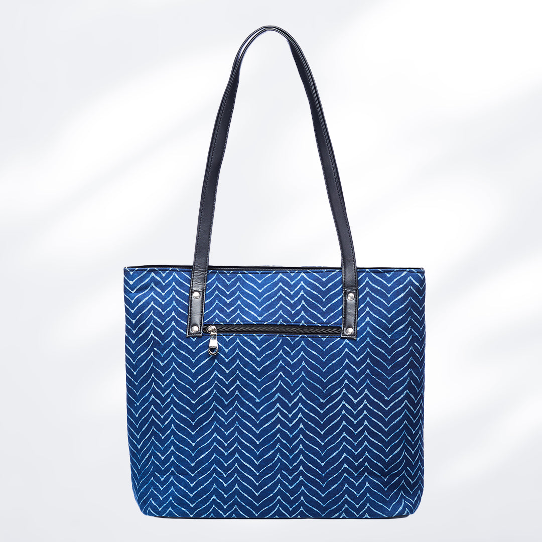 #colour_Indigo Chevron Organizer Tote