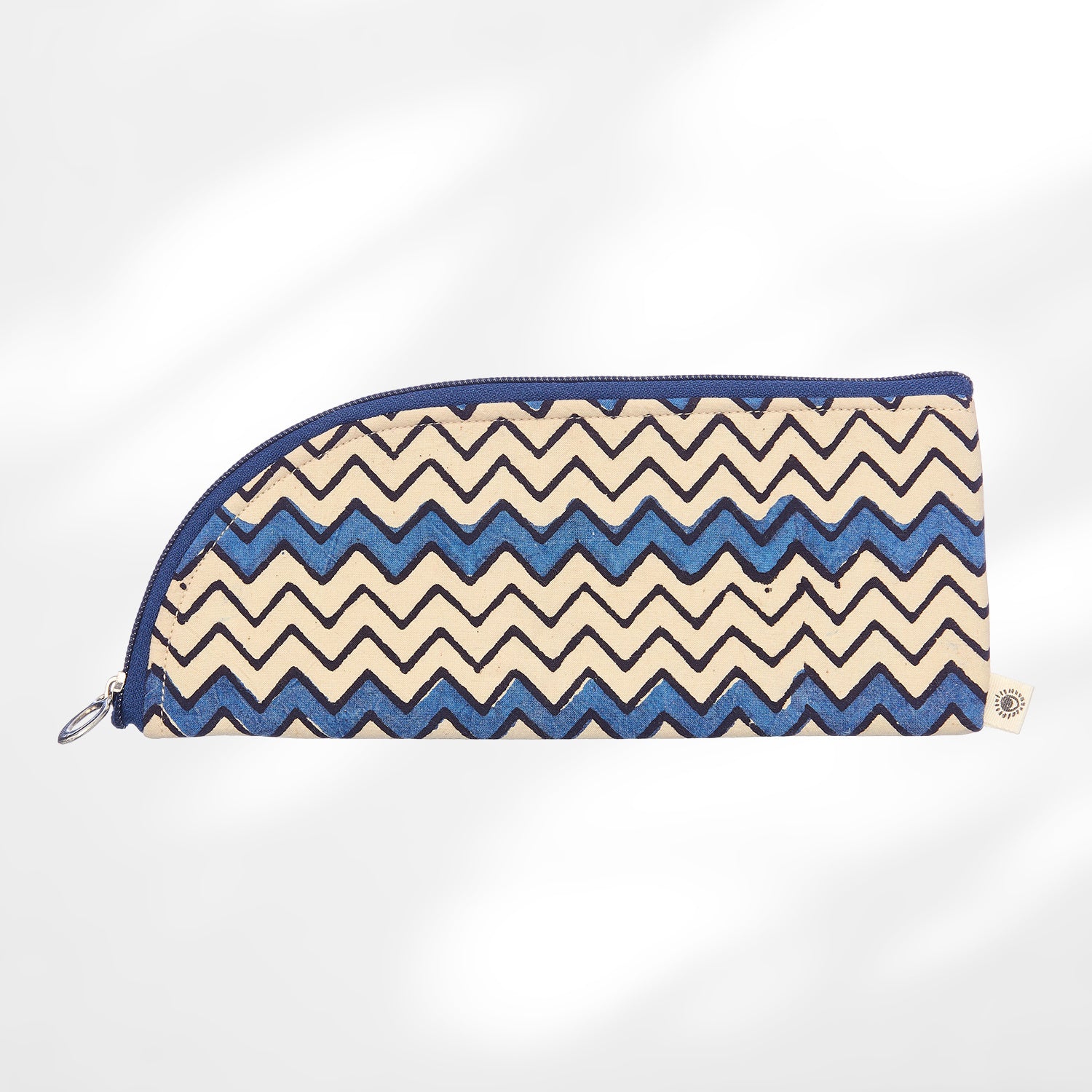 #colour_Blue Chevron Eyewear Case