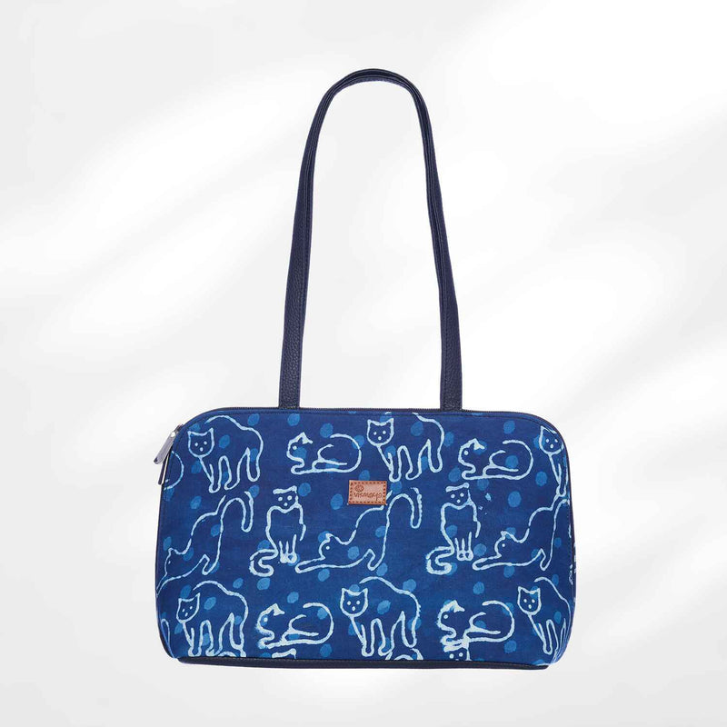 #colour_Cat Print Round Corner Shoulder Bag